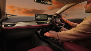 Tata Curvv: टाटा मोटर्स की आने वाली कूपे स्टाइल SUV